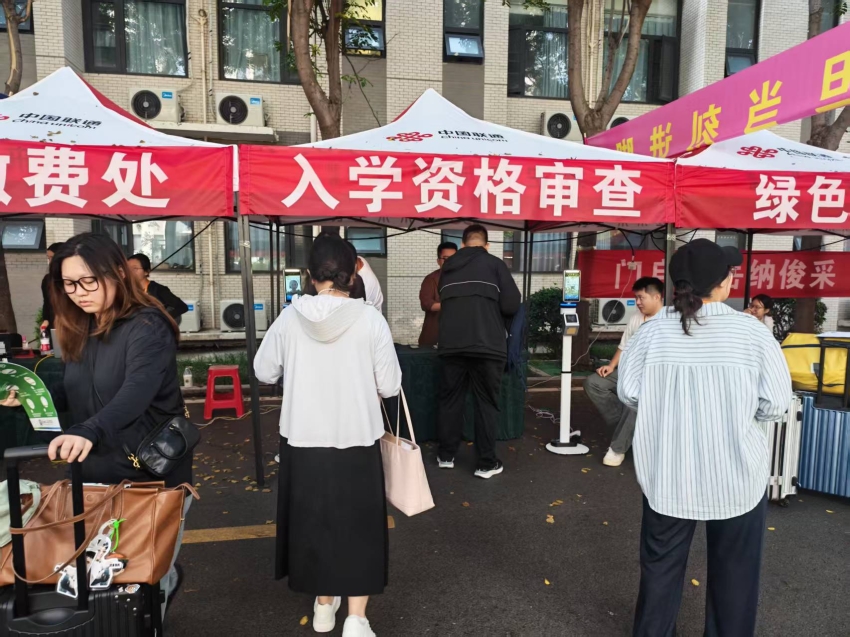 现代教育技术中心多举措为新学期保驾护航